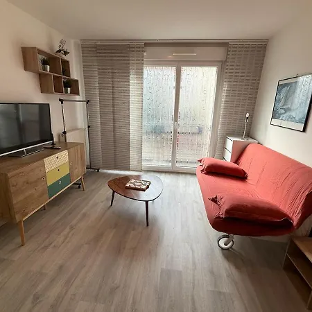 Apartmán Quiet And Bright In Paris Saint-Ouen (Seine-Saint-Denis)